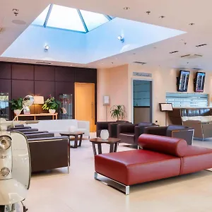 https://courtyard-by-marriott-venice-airport.hotelinveneto.com